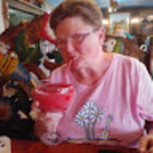 Meet your Posher, Vera